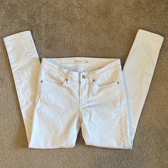 Levi's Women's White Skinny Jeans - Picture 3 of 5